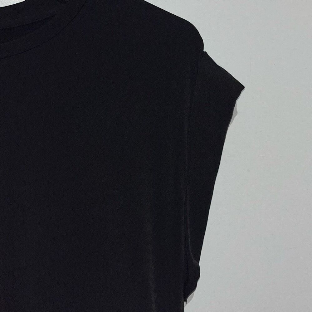 Nine West Women's Black Crew Neck Cuffed Sleeve Stretch T-Shirt Size Medium - Picture 3 of 9